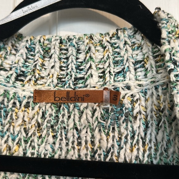 Belldini Women’s Cardigan Size small - Picture 2 of 3